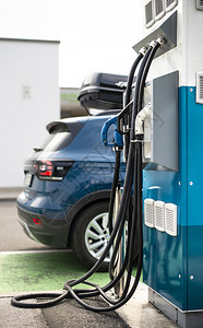 电动汽车电源插座绿色生态概念图片