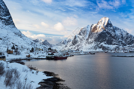 美丽的风景向导在诺威岛上重新油漆诺威岛图片