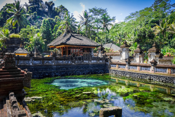 puratirtaempul庙宇tampaksiringubud巴厘岛印度尼西亚印度尼西亚巴厘岛乌布市puratirtaempu图片