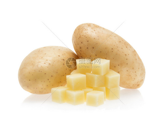 白色背景的土豆被孤立图片
