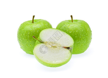 绿色苹果白背景上隔着一滴水图片
