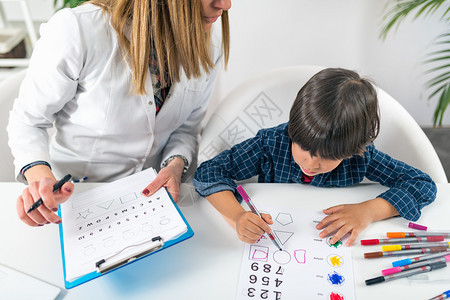 儿童心理学测试幼儿色素形状图片