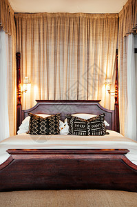 豪华的非洲亚裔当代酒店卧室图片