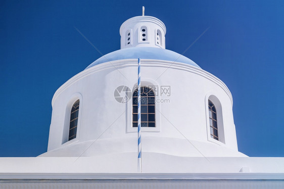 圣塔里尼教堂帕纳基亚普拉塔萨尼教堂蓝色茶叶和白洗脸墙希腊地标圣塔里尼广场帕纳基亚普拉塔萨尼教堂图片