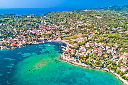 以科库拉岛群空中观察南达马提亚岛croati图片