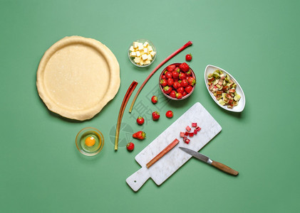 果饼的成分和面粉草莓胡巴派的自制图片