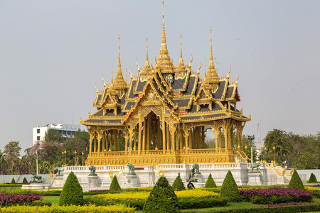 夏日在泰国的Bangko纪念奥比斯王冠图片