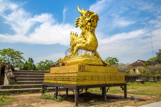 金龙雕像位于皇帝宫内严禁城市夏日图片