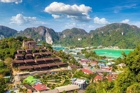 夏日泰国的菲登岛全景图片