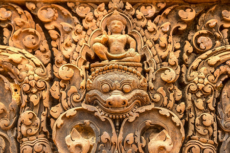 柬埔寨暹粒吴哥窟的banteaysrei寺庙图片