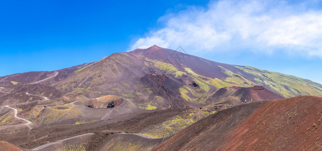 在一个美丽的夏日里以西意大利的火山等量图片