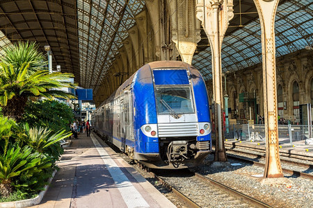 法兰西火车站图片