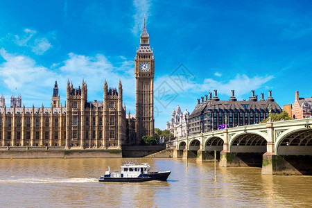 大蜂议会厦以及伦敦的威斯敏特桥图片