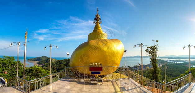 夏日在泰国普吉的watkohsery寺庙里在kwaengoldrck中复制这种发光古尔登岩石图片