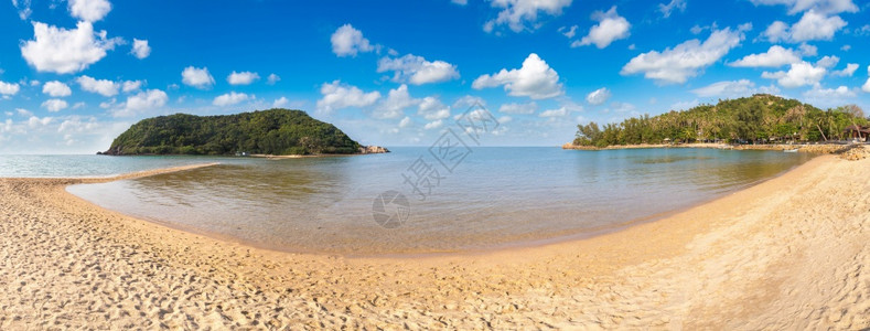 沙滩上在夏日泰国的高汉岛图片