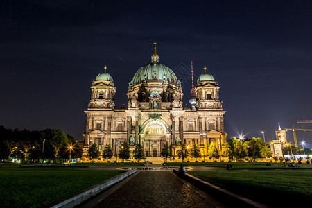 夏天在伯林的Berlindom图片