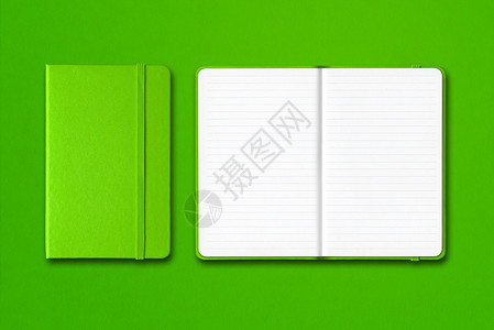 绿色封闭和开线笔记本模型在多彩背景上隔离绿色封闭和开线笔记本模型在多彩背景上隔离图片