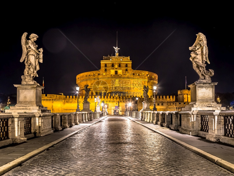 夜里没有人在桥上santgelo城堡前在罗马图片