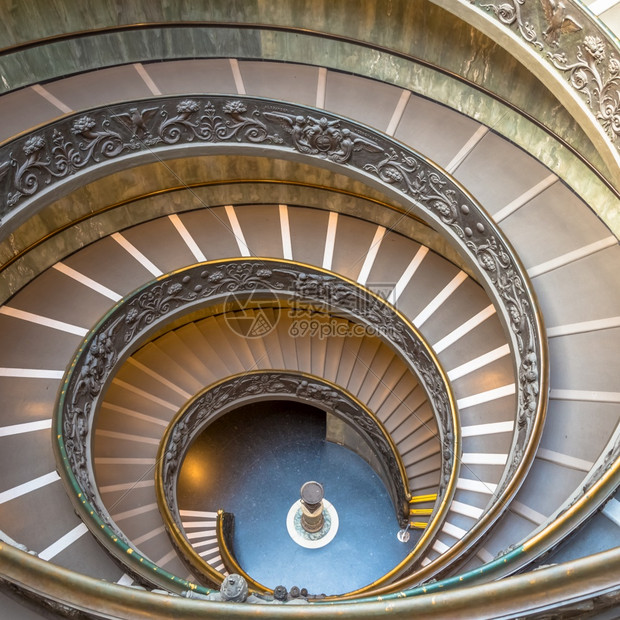 20年著名的螺旋楼梯具有双螺旋梵蒂安博物馆由GiusepMom于1932年制作高清图片下载正版图片303776806摄图网