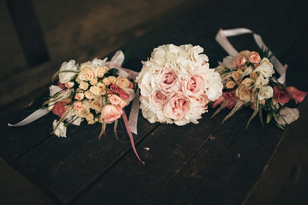 美丽的婚礼花束漂亮的婚礼花束图片