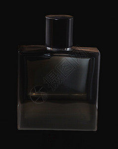 男人和黑背景的香水瓶装香水男人和黑背景的瓶装香水男人和黑背景的瓶装香水图片