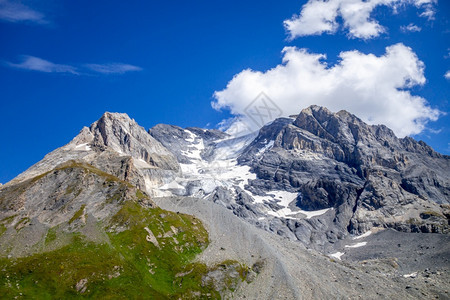 法国高山地冰川景观图片