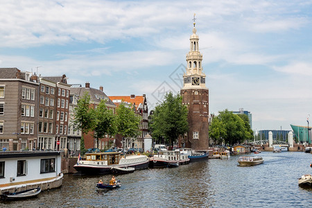 夏日以阿姆斯特丹amsterd为铁塔图片