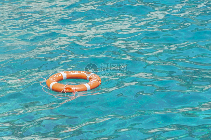 水面上的生命泡股票照片高清图片下载 正版图片 摄图网