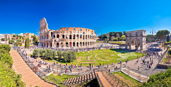 古罗马的巨石和老景色观拱门永久城市的著名里程碑意大利的首都图片