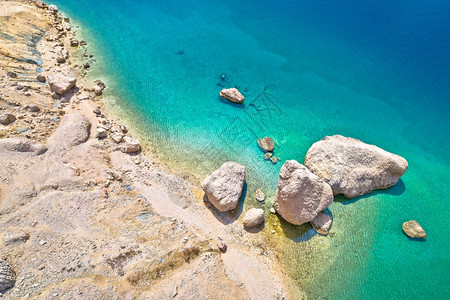 Medajn帕格岛著名的贝里尼卡海滩在石头沙漠中令人惊叹的空中风景clati的dlmti地区图片
