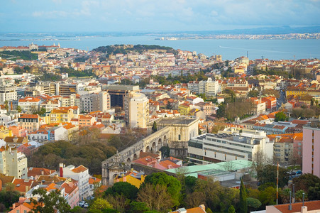 从Amoreias观察甲板的利斯顿视图Lisbonprtugal图片