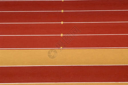 黄和红色运动赛跑道细节图片