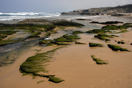 在Pefurgal以南的Agarve沙滩上的图片