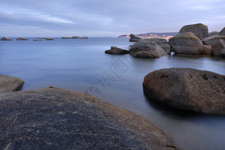 西班牙海岸的慢速快门画面图片