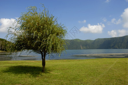 位于斯米盖尔岛的七湖图片