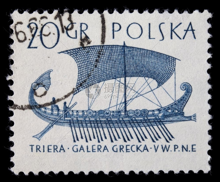 Pollandcirca1960三角舰古希腊军有三排桨印在旧取消的邮票上蓝色画在白上图片