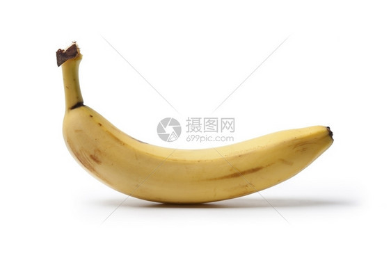 白色背景上一个完整的无皮香蕉图片