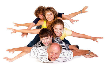 幸福的家庭在工作室玩得开心孤立在白色背景图片