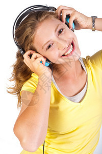 迷人的女孩享受音乐DJ耳机图片
