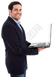 年轻专业人员在孤立的白色背景上笑着手拿笔记本电脑图片