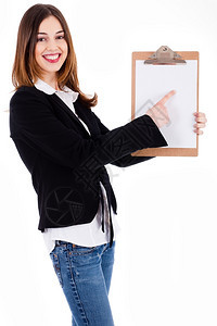 商业妇女用空白剪贴板指着孤立背景的空白剪贴板图片