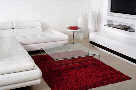 现代客厅白色皮革沙发图片