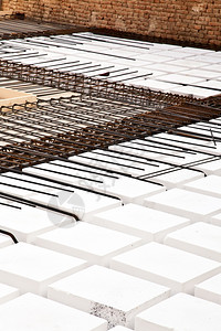 建筑物操作的技术细节地面材料聚苯乙烯钢棒混凝土图片