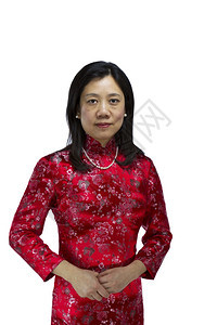 身穿白色背景传统红洋服的亚洲妇女图片