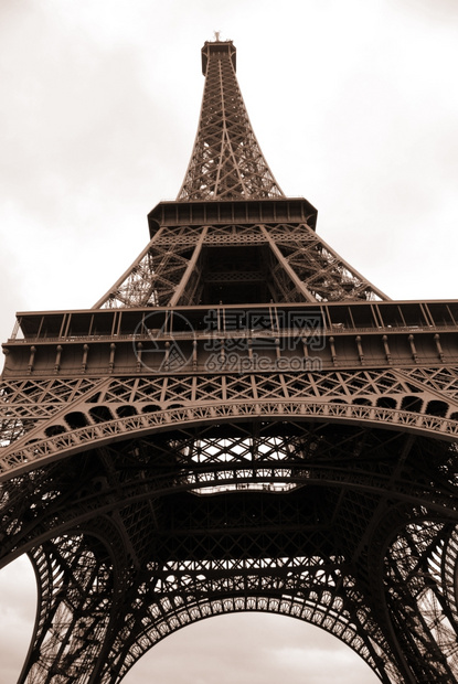 埃菲尔塔法国巴黎最著名的纪念碑图片