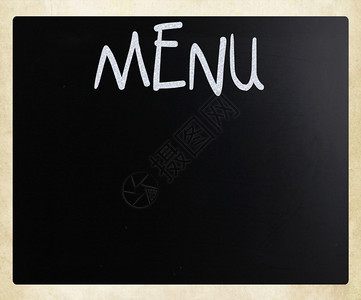 菜单这个词用黑板上的白粉笔手写图片