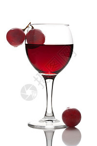 红酒和葡萄的玻璃与世隔绝图片