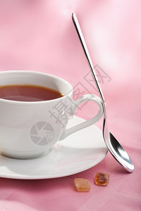 粉红色的茶杯图片