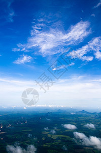 飞机外面美丽的风景图片