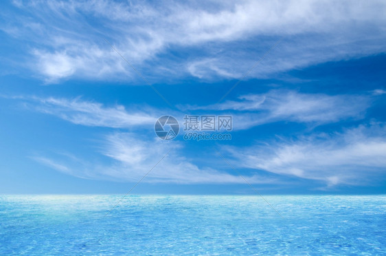 泰国海与完美天空图片